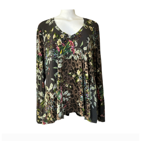 Johnny Was Ash Bird V-Neck Leopard Print Swing Tee - Size Small - NWOT - Picture 4 of 10